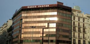 Banco Pastor, Barcelona (slide)