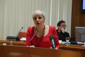 Patricia Suárez en el Congreso Esloveno sobre la visión europea sobre las soluciones sistémicas a los préstamos en divisas