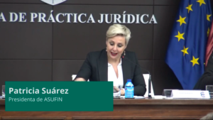 Patricia Suárez modera la mesa redonda 'Aspectos Legales de las Fintech' en la jornada organizada por la Fundación Hay Derecho y Zunzunegui Abogados