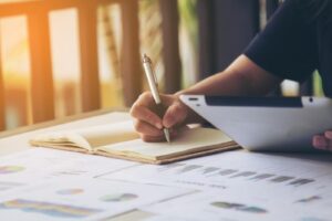 El JPI 4 de Jerez declara que existe vulneración del derecho al honor del consumidor por incluirlo en el fichero de morosos Asnef-Equifax.