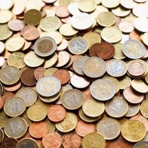 Euros, Crisis Económica