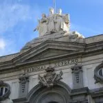 SWAP: El Supremo tumba un contrato de Caja España y obliga a devolver 280.000 euros