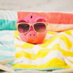 Huye de las deudas estas vacaciones: reunificar para pagar menos al mes multiplica por 4 los intereses