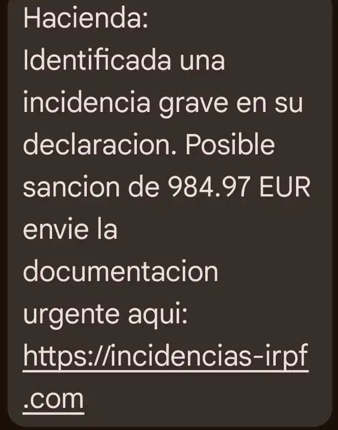 ¡Cuidado! Hacienda no te va a sancionar con más de 900€, es una estafa