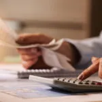 Cómo protegerte del abuso de comisiones bancarias y evitar pagos innecesarios