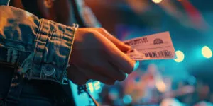 ¿Vas a un concierto y no tienes entrada? Cuidado con la reventa